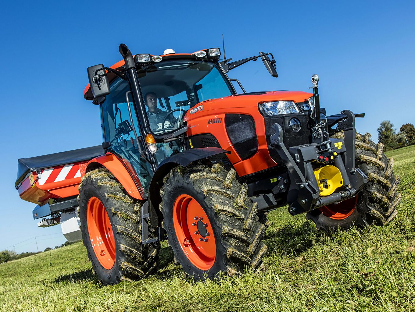 Fondos de pantalla tractores Kubota M5-111 2015-16 Grass