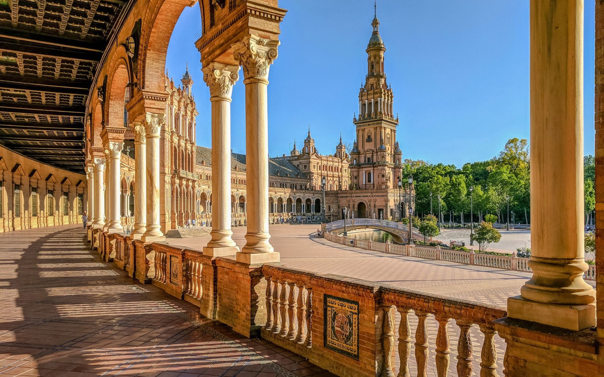 Descargar fondos de pantalla Plaza de España, Sevilla, verano, punto de referencia, ciudad