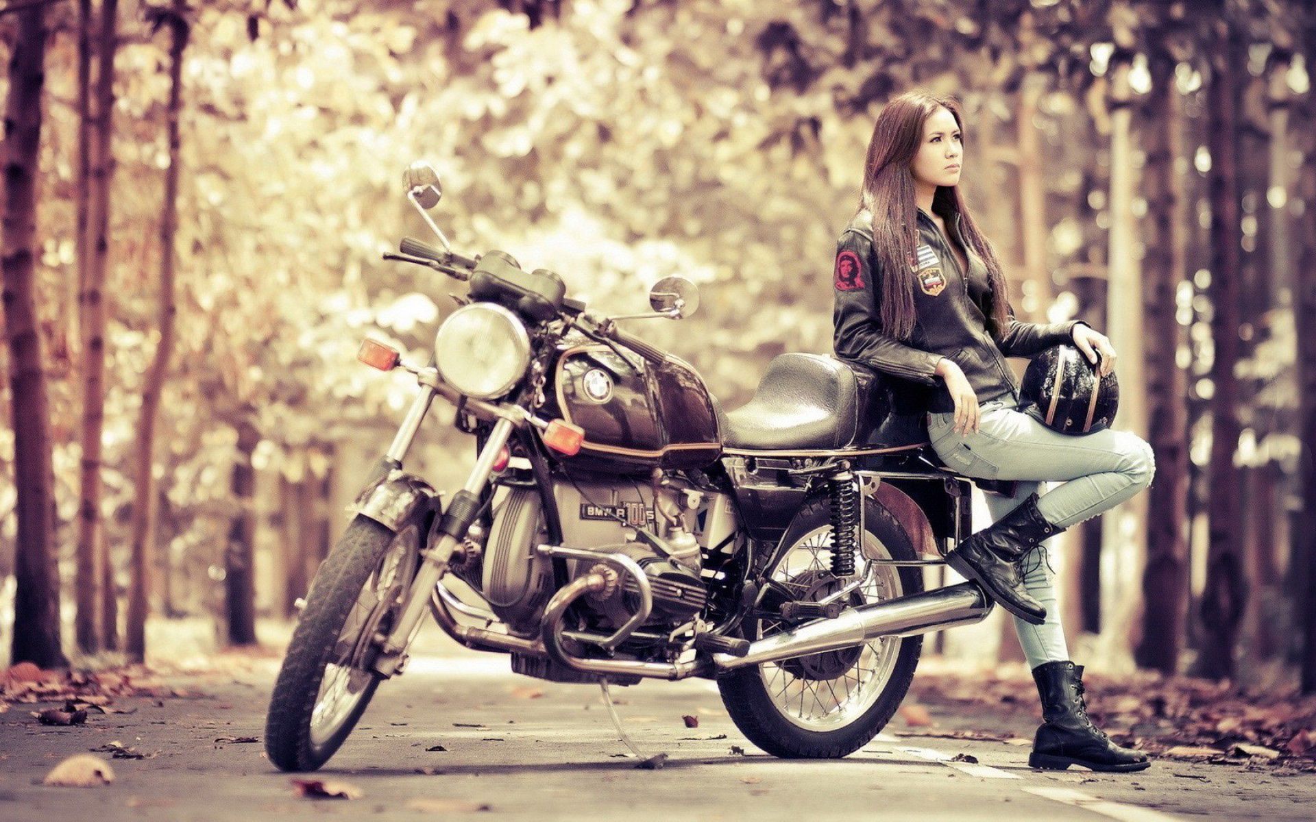 48+] Fondos de Girls on Motorcycles