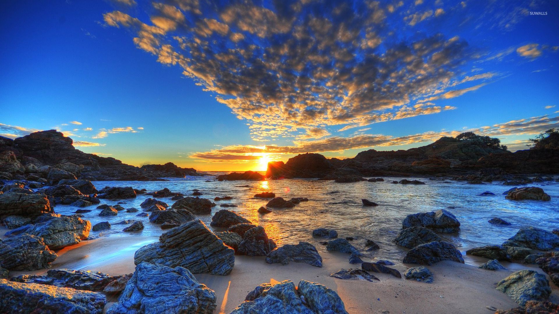 Golden sunset above the sea wallpaper - Fondos de pantalla de playa - # 54053