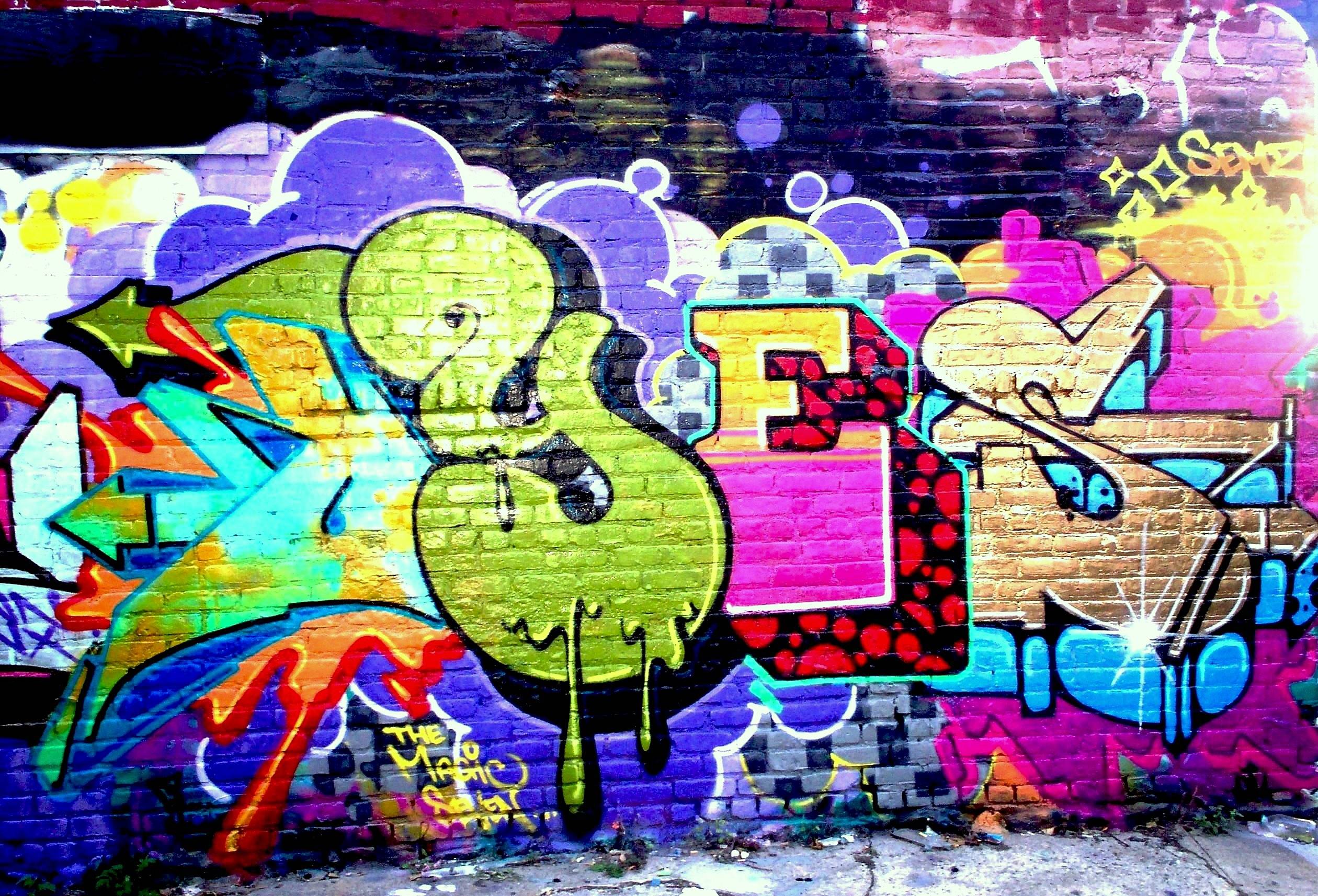 Descargue imágenes gratuitas de Graffiti Wallpaper para laptop y computadoras