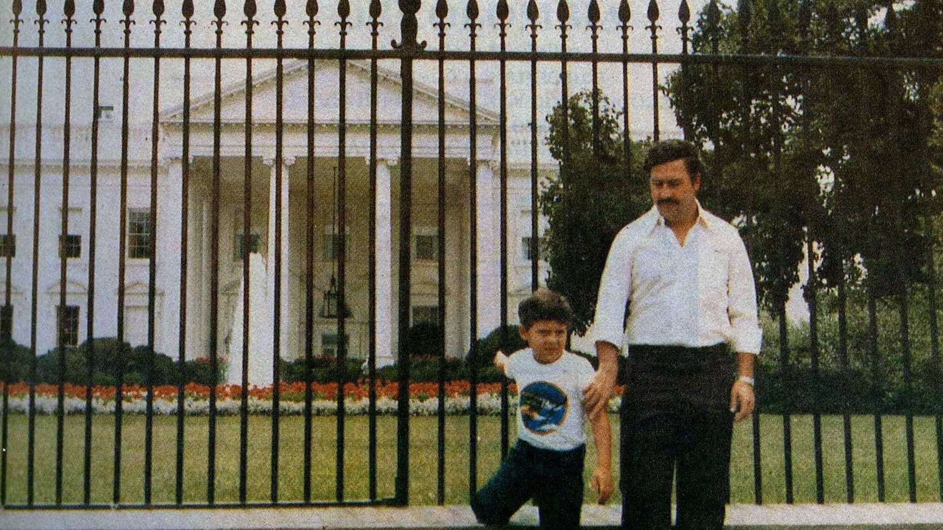 Fondo de pantalla de Pablo Escobar y Son White House | 1920x1080 | 414374