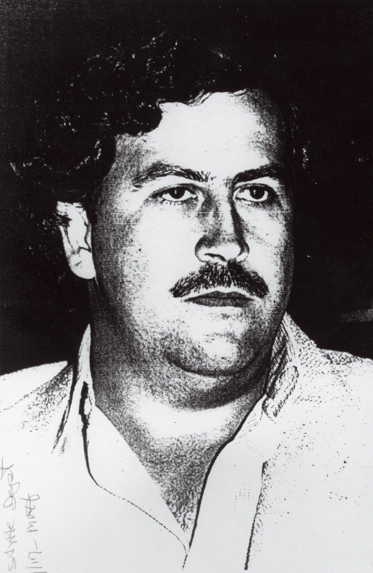 Fondo de pantalla de Pablo Escobar 1304x2000