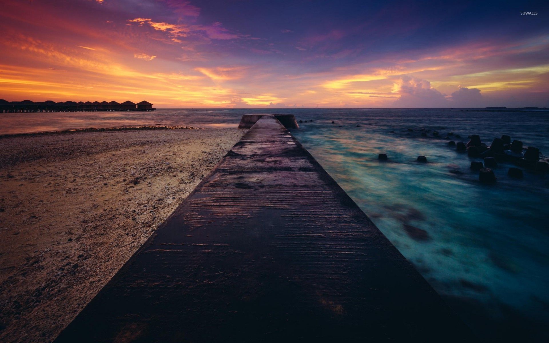 Muelle hacia el fondo de pantalla de la puesta del sol - Fondos de pantalla de playa - # 47310