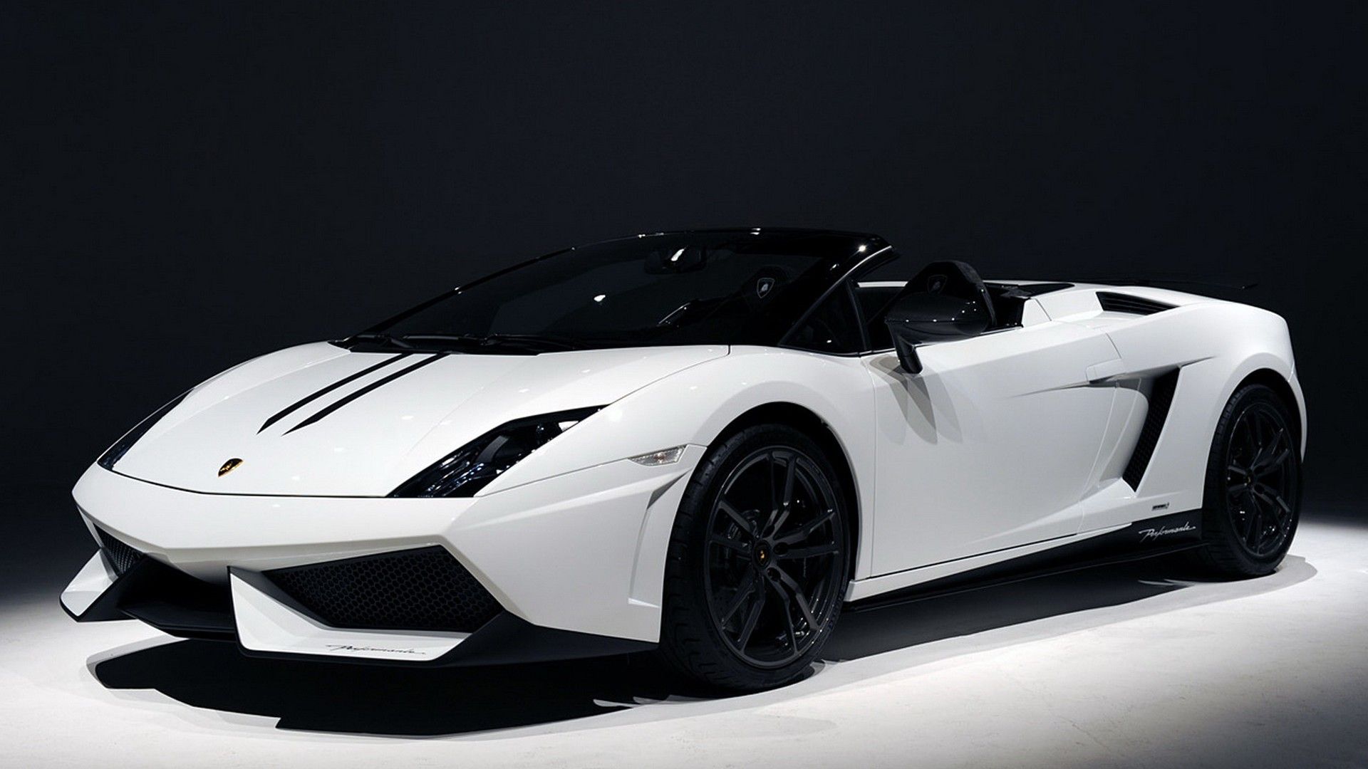 Fondo de pantalla de Lamborghini blanco # 6890242