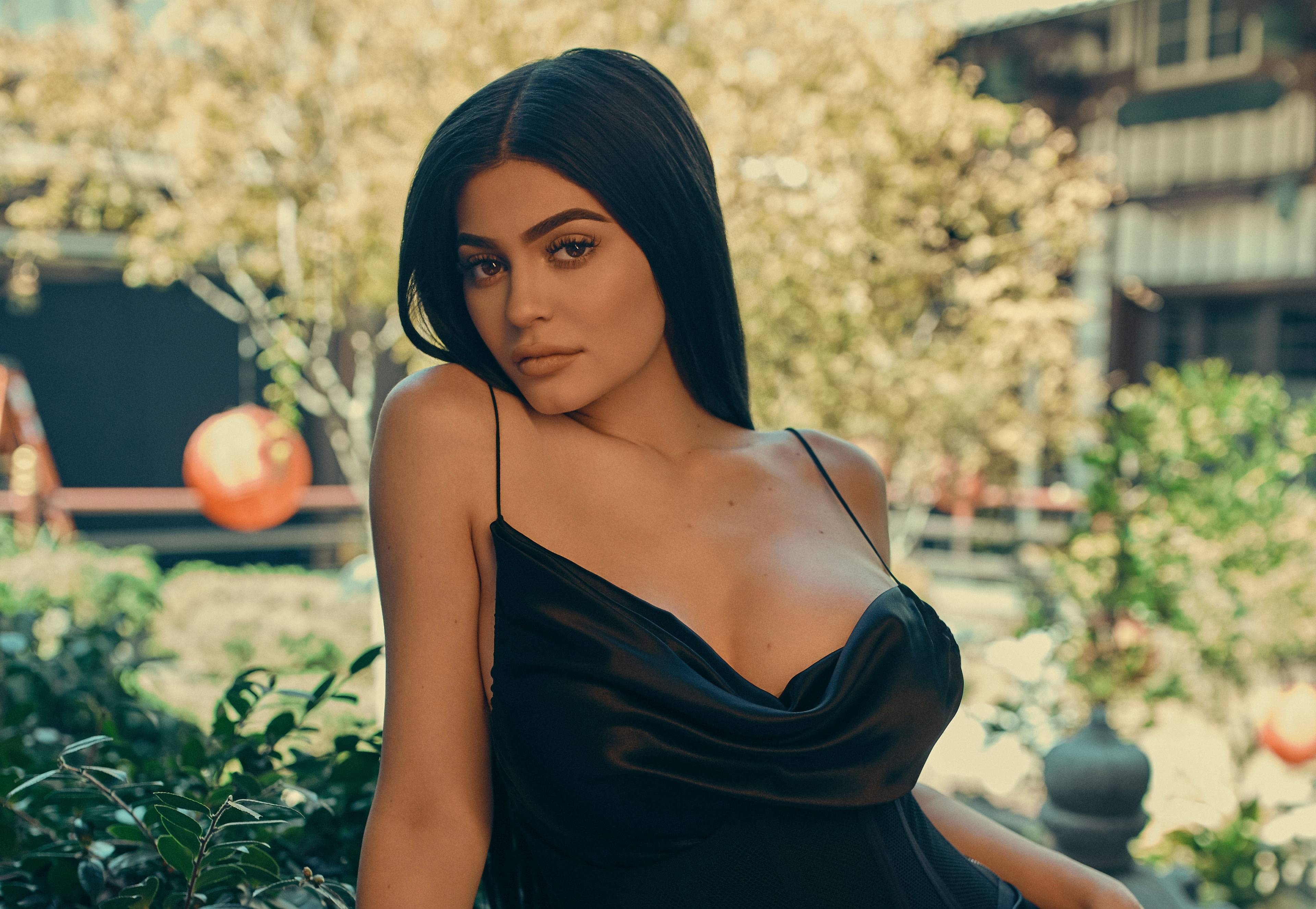 Kylie Jenner Wallpapers Descargar New 66 HD Images & Latest Pics
