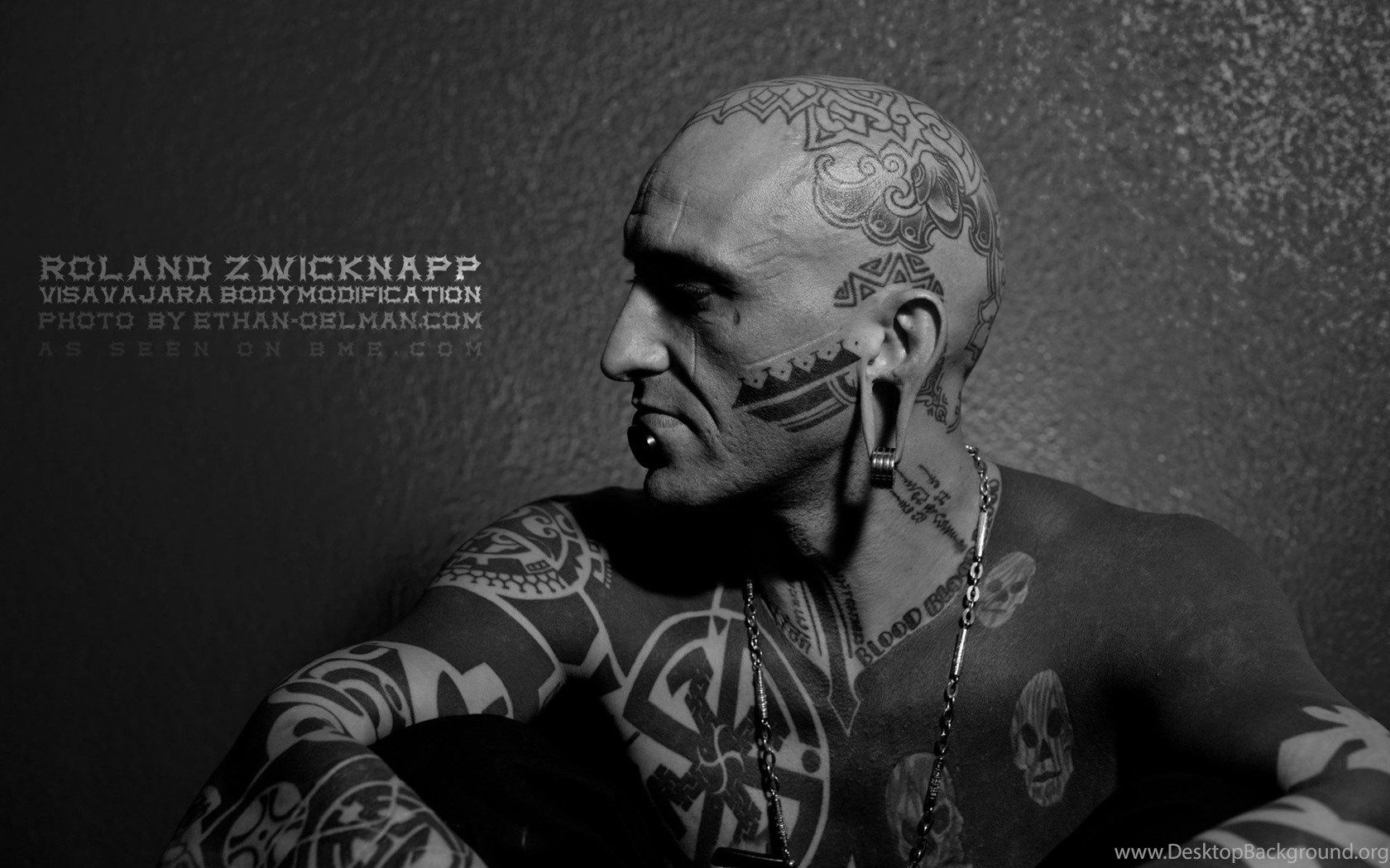 El hombre con el labio perforado y tatuajes Fondos de pantalla e imágenes