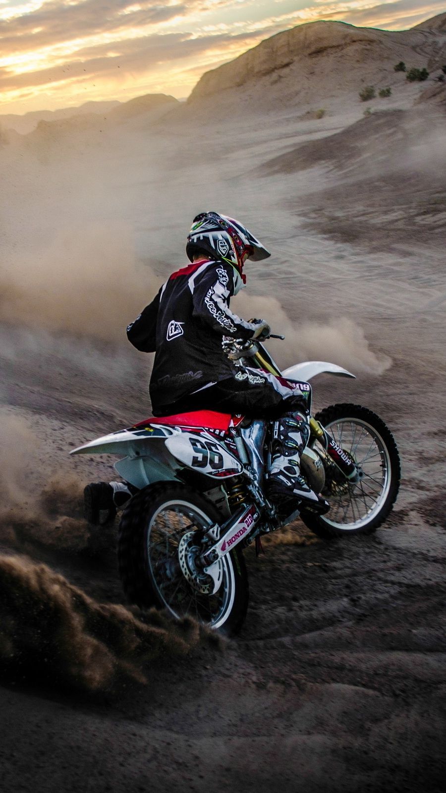 Motocross-Mudding-iPhone-Fondo de pantalla | iPhone Fondos de pantalla | Motocicleta