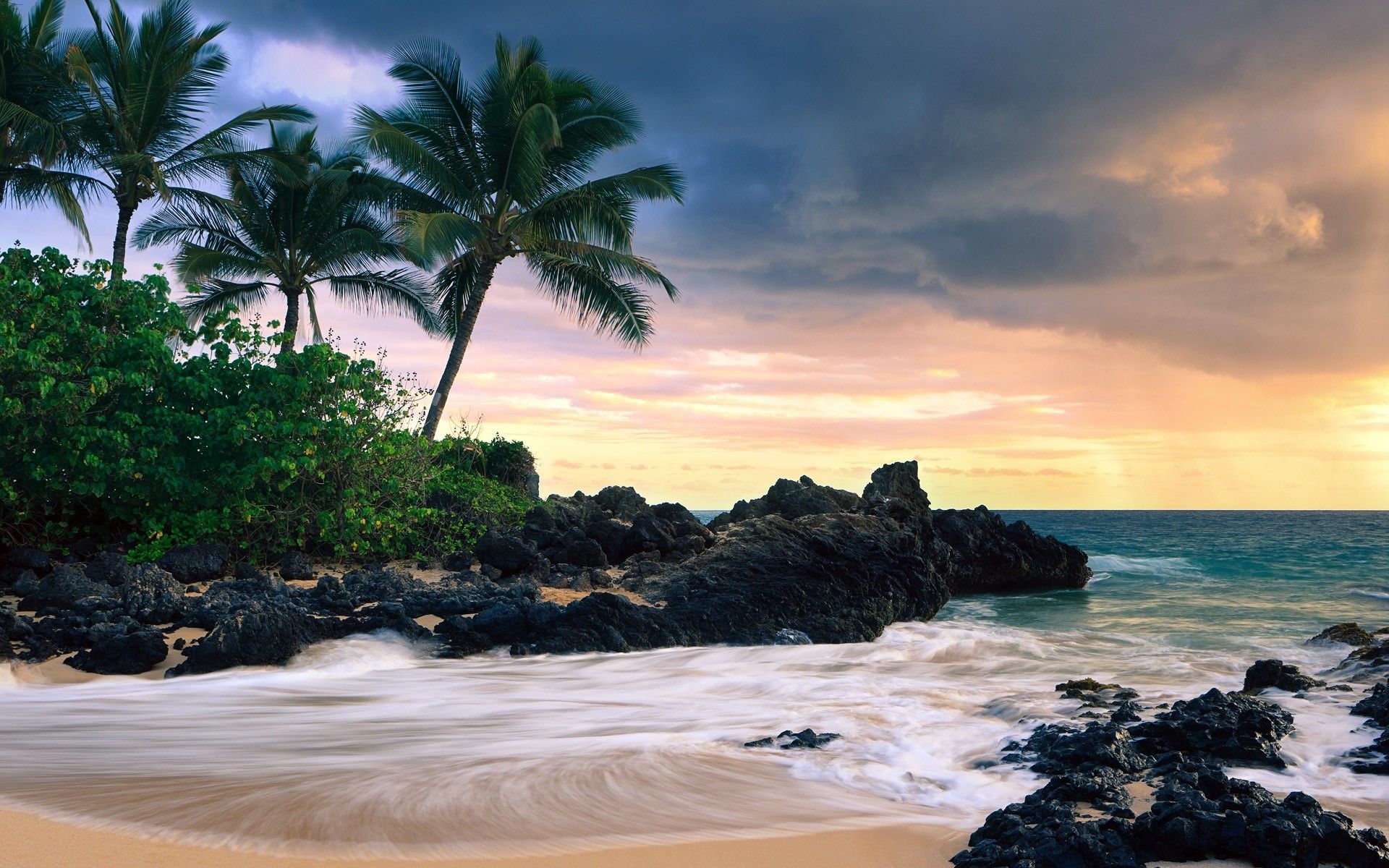 Secret beach in Hawaii Fondo de pantalla Full HD ID: 799