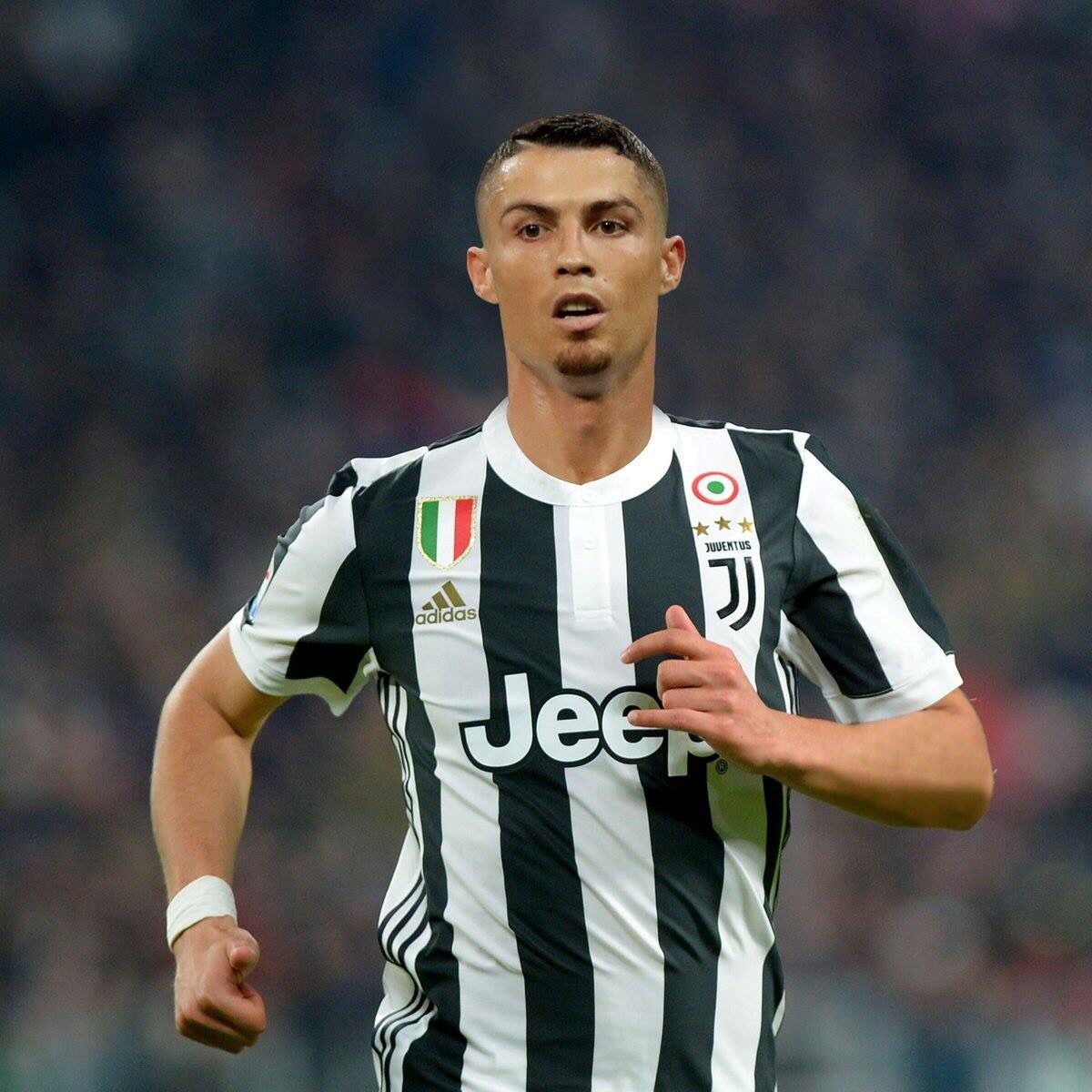 29 Fondos de pantalla de Cristiano Ronaldo Juventus | WallpaperCarax