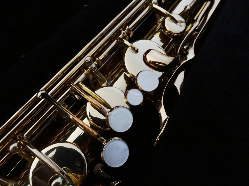 38+] Fondo de pantalla de Saxofón Tenor