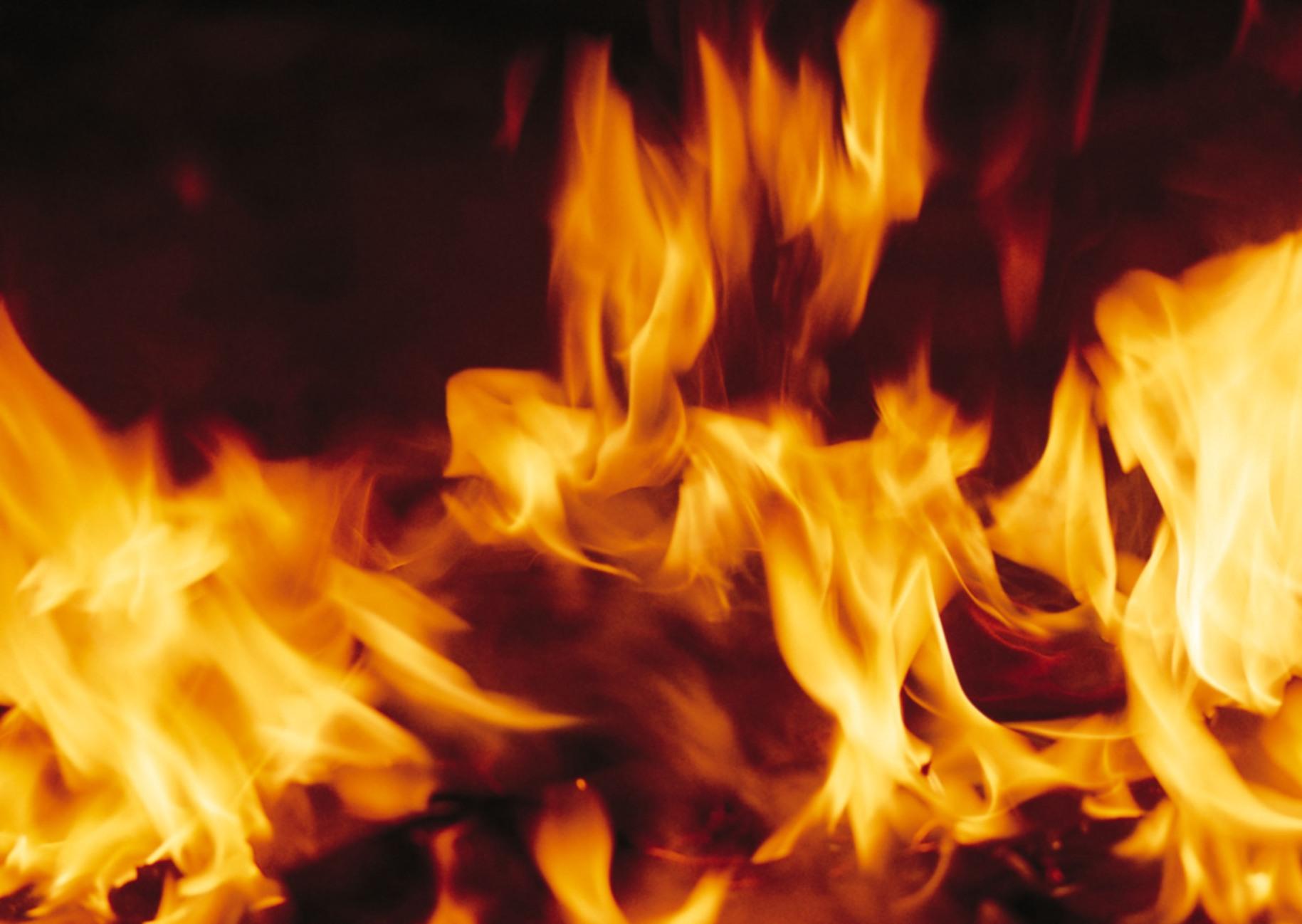 Fondo de pantalla animado de llamas de fuego, imágenes de fondo